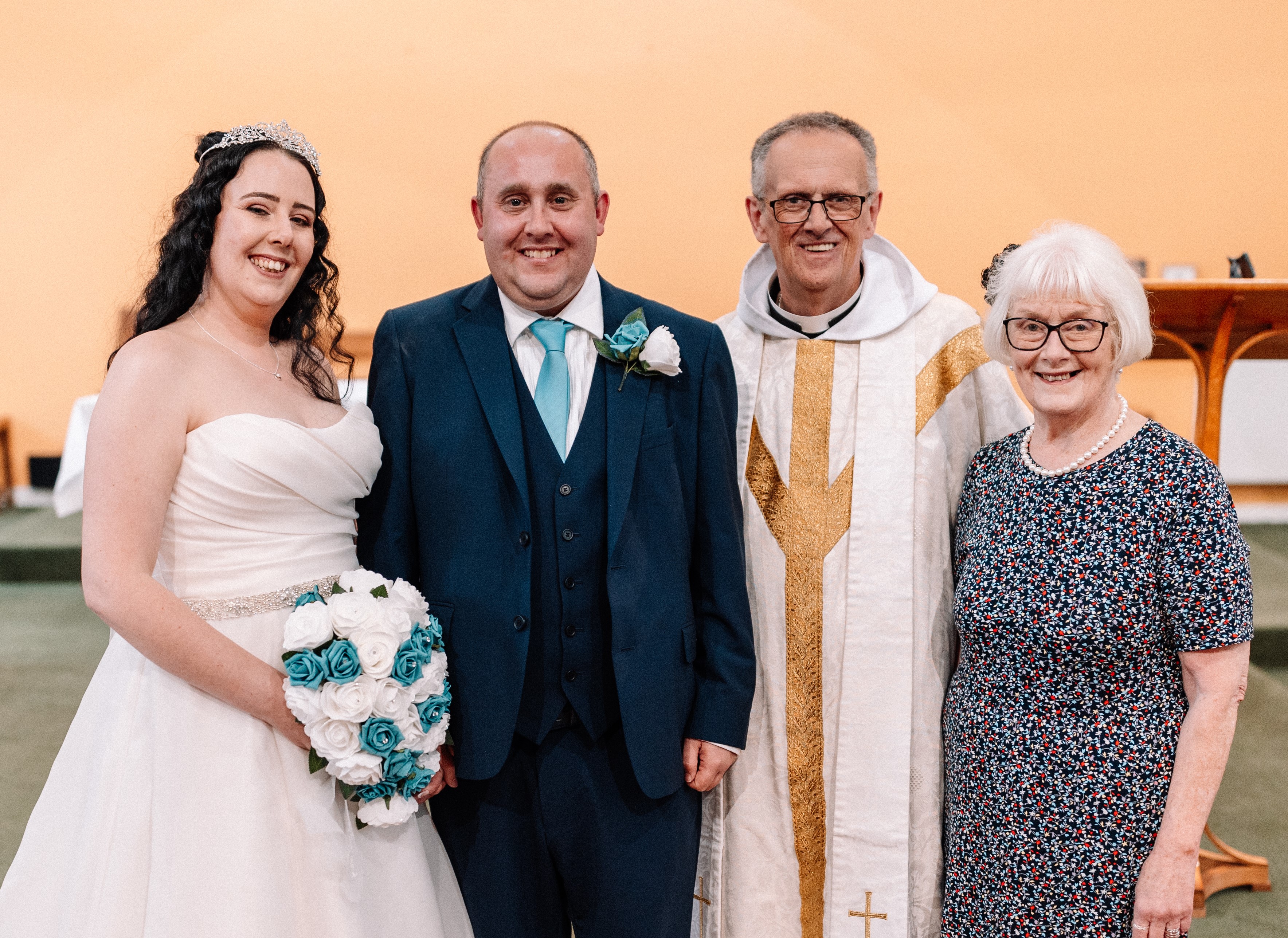 Vikki Beat Neal Terry